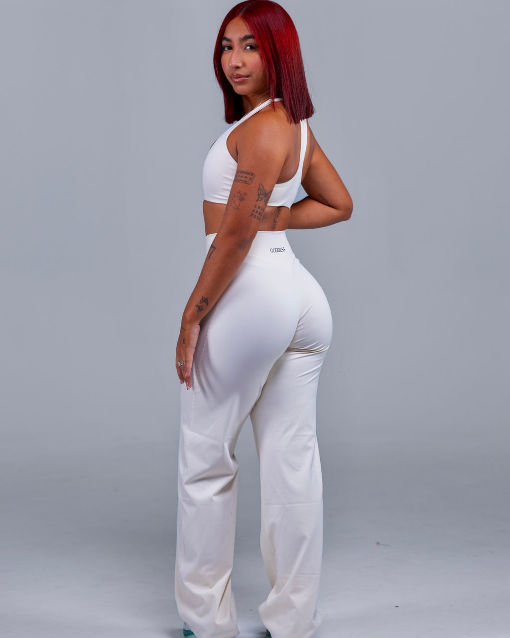 Silhouette Straight Leg Pants