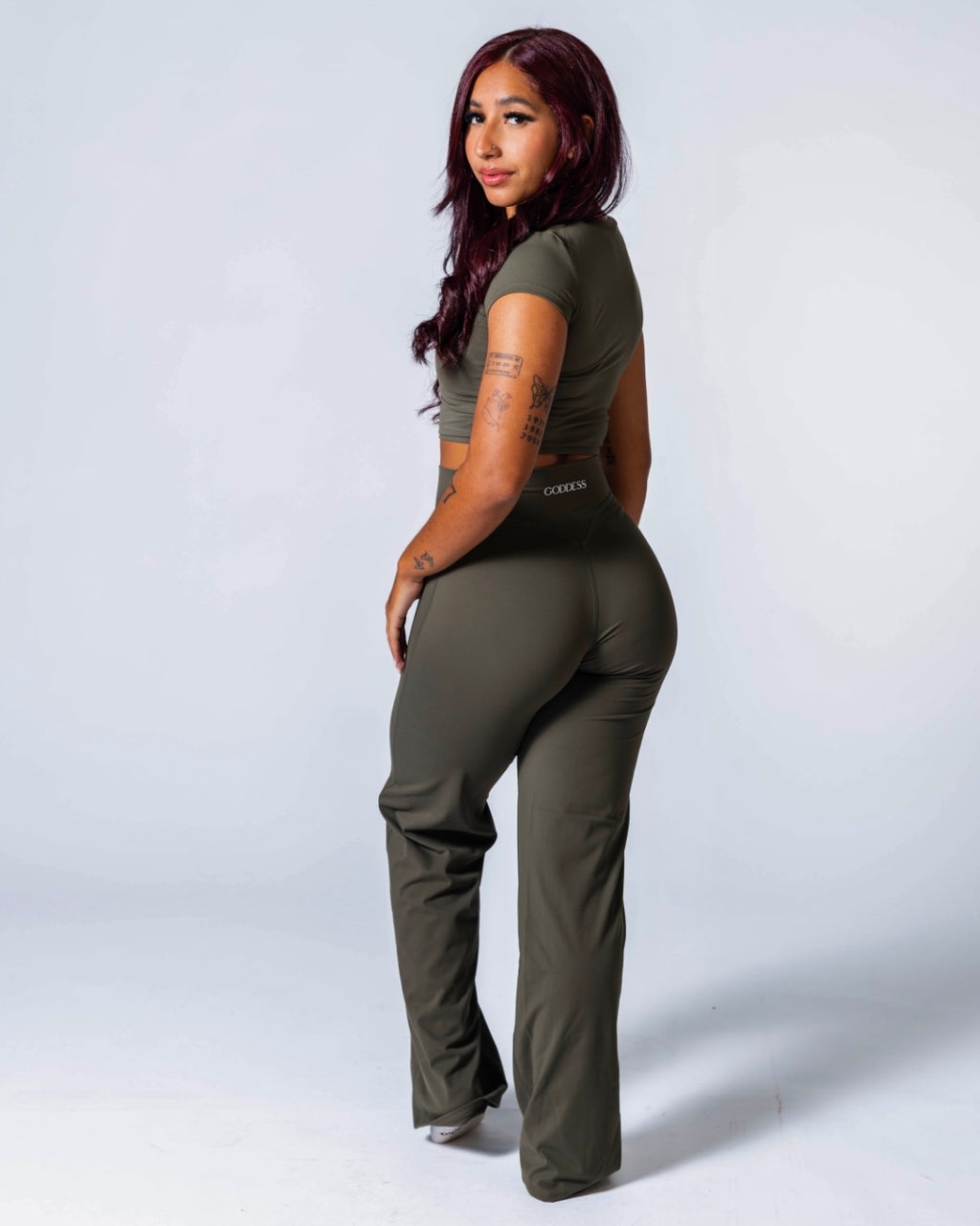 Silhouette Straight Leg Pants